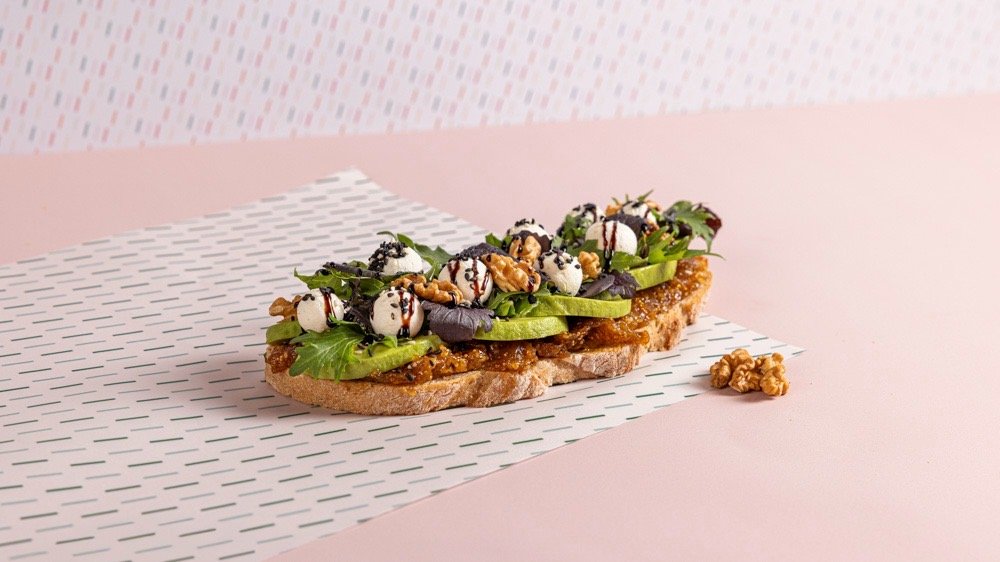 Sweet and nutty goat cheese